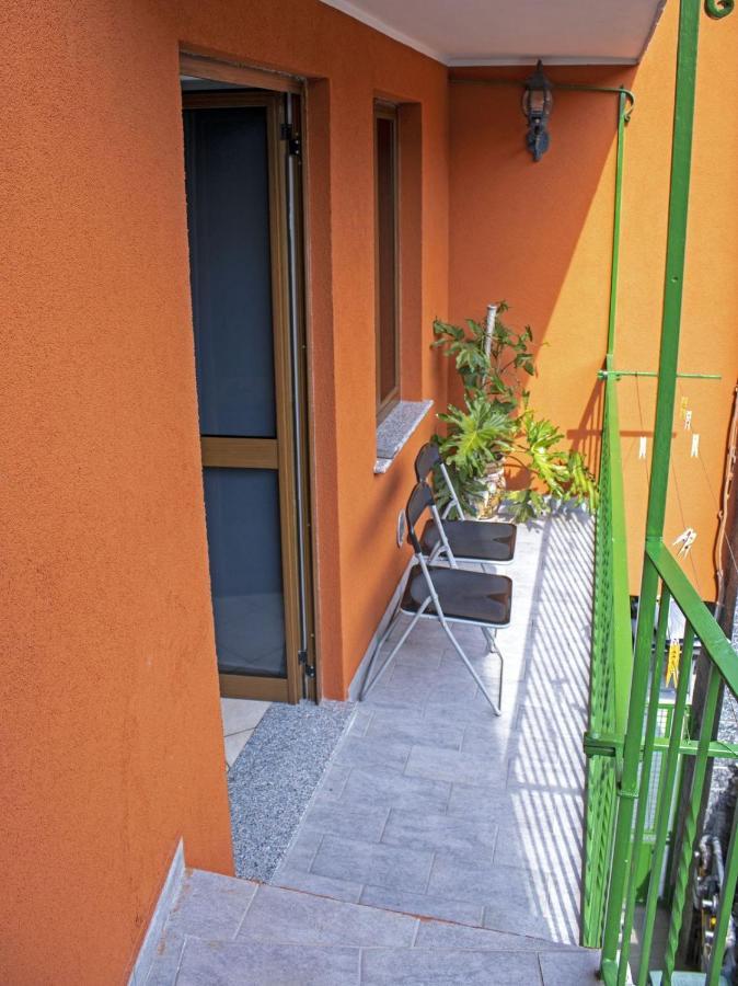 Casa Dei Fiori 2 Daire Somma Lombardo Dış mekan fotoğraf